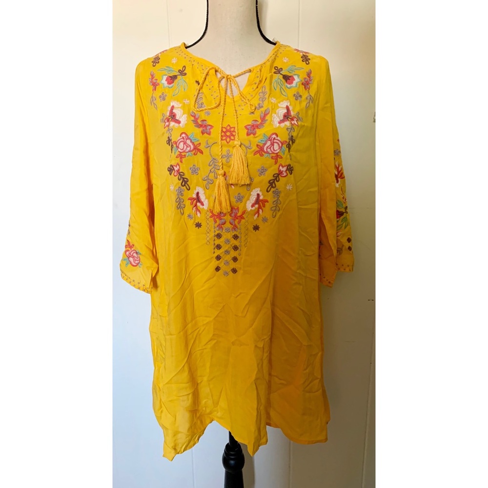 Long sleeve yellow midi dress